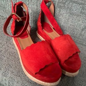 Chloe platform sandals